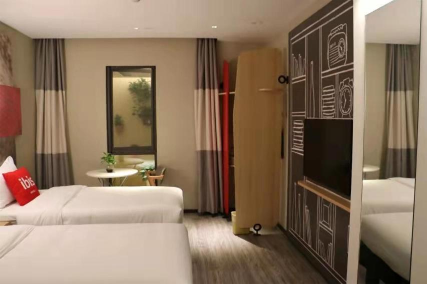 Ibis Shanghai North The Bund Zhoujiazui Road Kültér fotó